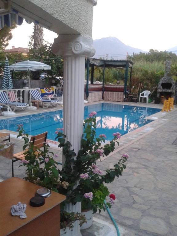 Deniz Pansiyon Fethiye Exterior foto