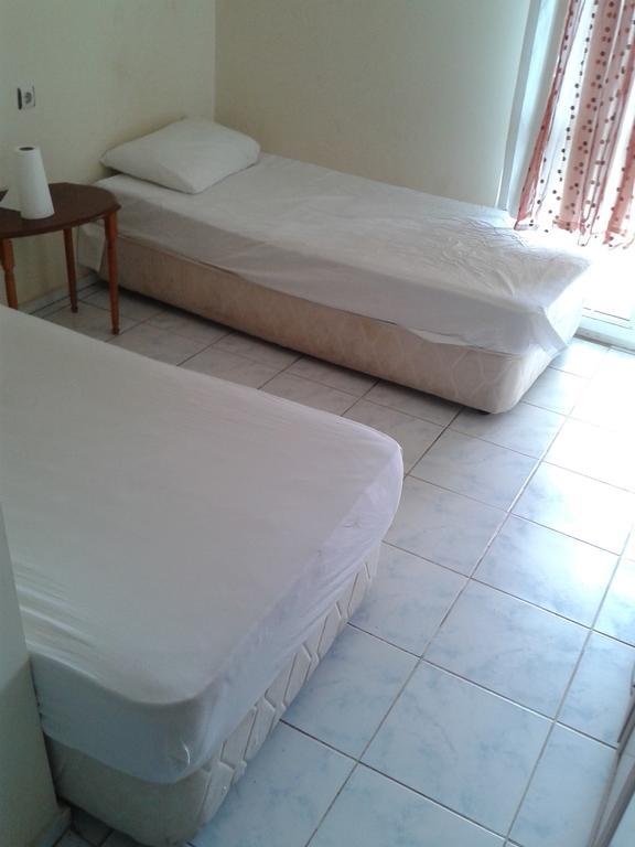 Deniz Pansiyon Fethiye Exterior foto