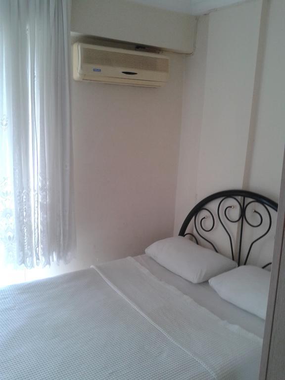 Deniz Pansiyon Fethiye Exterior foto