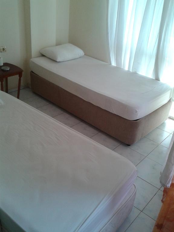 Deniz Pansiyon Fethiye Exterior foto